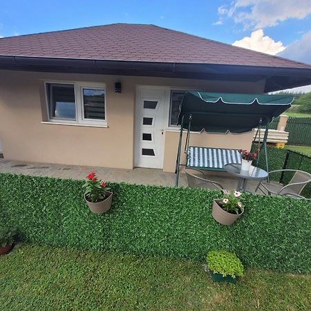 Apartmani Apolon Vrdnik Exterior foto